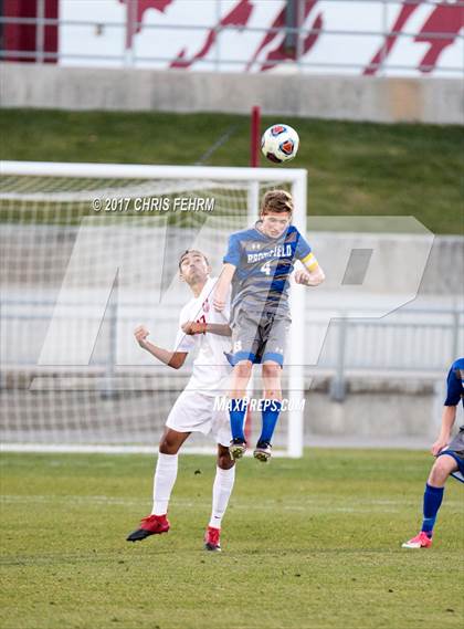 Thumbnail 2 in Denver East vs. Broomfield (CHSAA 5A Final) photogallery.