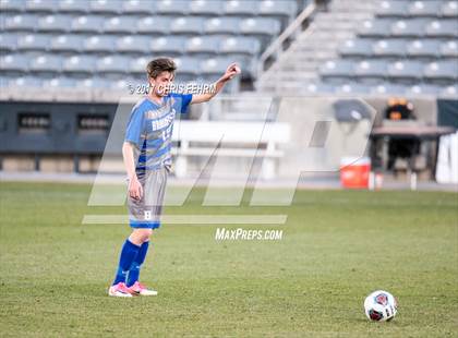 Thumbnail 3 in Denver East vs. Broomfield (CHSAA 5A Final) photogallery.