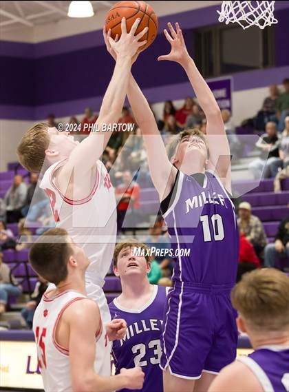 Thumbnail 2 in Miller vs. Trimble (OHSSA South East District Division IV Sectional) photogallery.