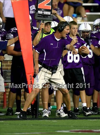 Thumbnail 1 in Winton Woods vs. Elder (Skyline Crosstown Showdown) photogallery.