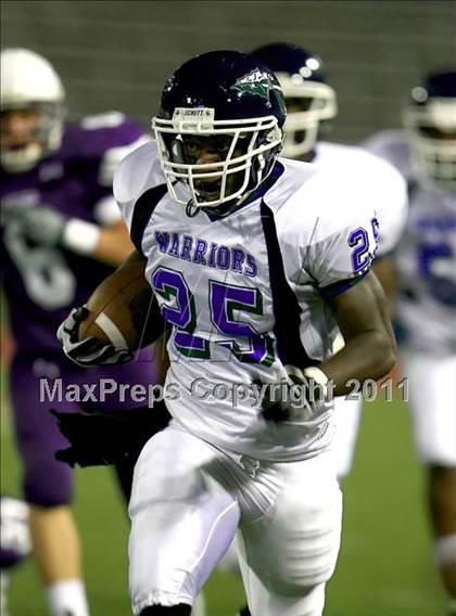Thumbnail 1 in Winton Woods vs. Elder (Skyline Crosstown Showdown) photogallery.