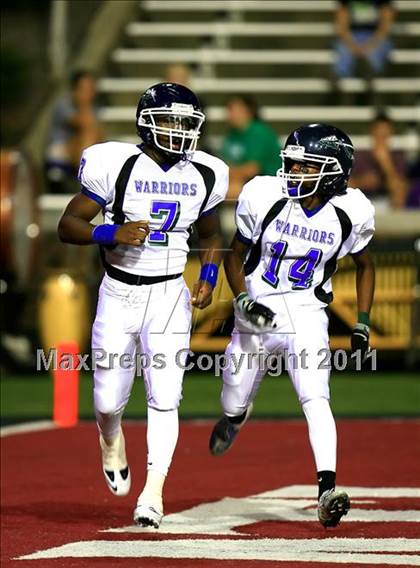 Thumbnail 2 in Winton Woods vs. Elder (Skyline Crosstown Showdown) photogallery.