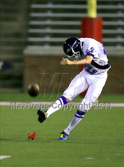 Thumbnail 1 in Winton Woods vs. Elder (Skyline Crosstown Showdown) photogallery.