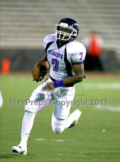 Thumbnail 3 in Winton Woods vs. Elder (Skyline Crosstown Showdown) photogallery.