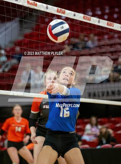 Thumbnail 1 in Polk County vs Falls Lake (NCHSAA 1A Final) photogallery.