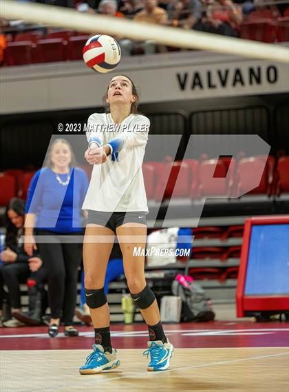 Thumbnail 2 in Polk County vs Falls Lake (NCHSAA 1A Final) photogallery.