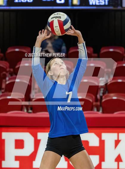 Thumbnail 2 in Polk County vs Falls Lake (NCHSAA 1A Final) photogallery.