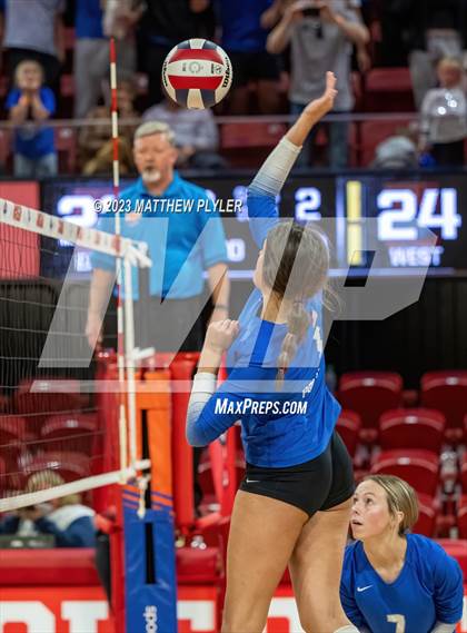 Thumbnail 3 in Polk County vs Falls Lake (NCHSAA 1A Final) photogallery.