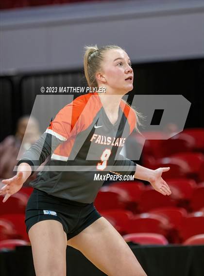 Thumbnail 3 in Polk County vs Falls Lake (NCHSAA 1A Final) photogallery.
