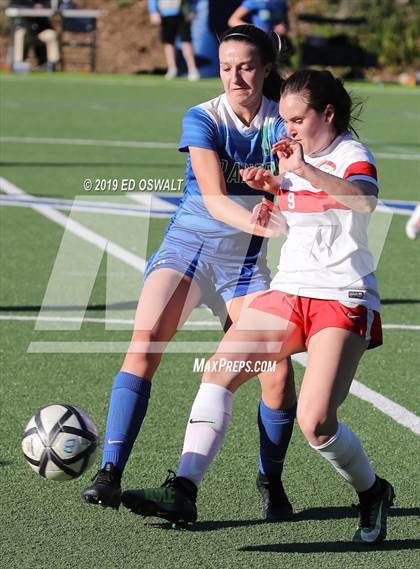 Thumbnail 2 in Branson vs. Marin Academy (CIF NCS D4 Semifinal) photogallery.