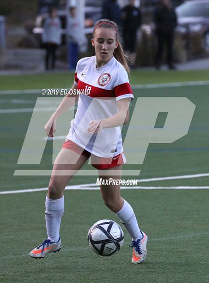 Thumbnail 2 in Branson vs. Marin Academy (CIF NCS D4 Semifinal) photogallery.