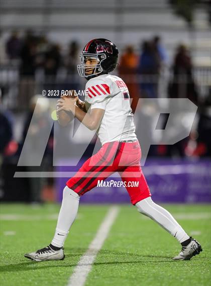 Thumbnail 3 in Mustang @ Edmond North photogallery.