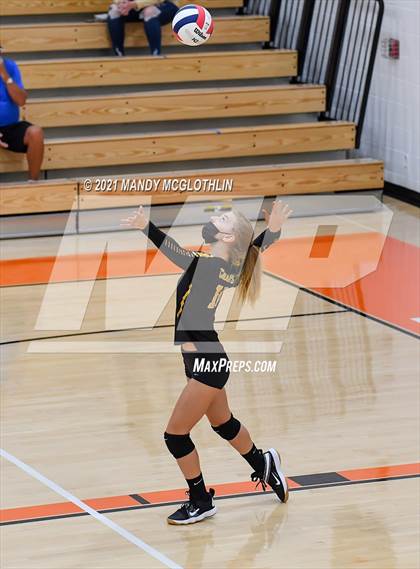 Thumbnail 3 in Illini Central @ Illini Bluffs photogallery.