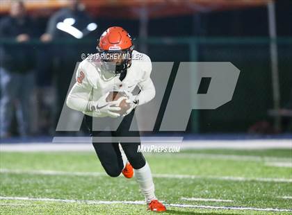 Thumbnail 1 in Shiloh Christian vs. Nashville (AAA 4A Quarterfinal Playoff) photogallery.