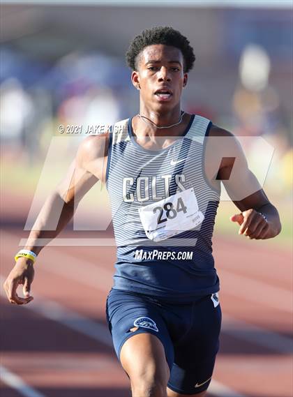 Thumbnail 2 in AIA D2 & D4 Track & Field Championship photogallery.