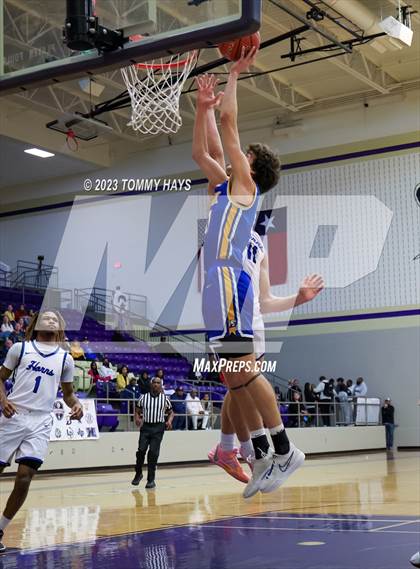 Thumbnail 3 in Hamshire-Fannett vs. Brock (Championship Tournament Ft. Worth) photogallery.