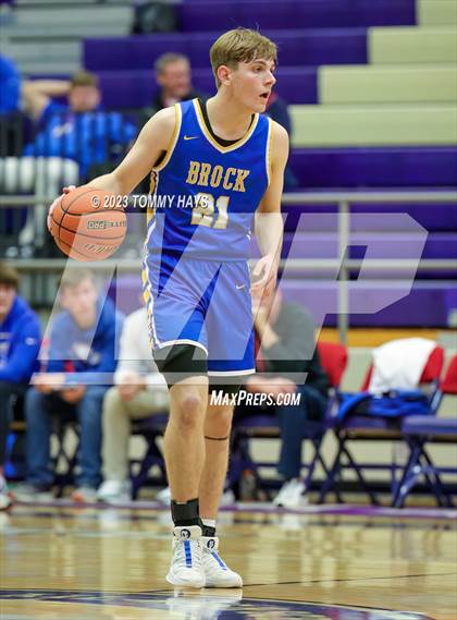 Thumbnail 2 in Hamshire-Fannett vs. Brock (Championship Tournament Ft. Worth) photogallery.
