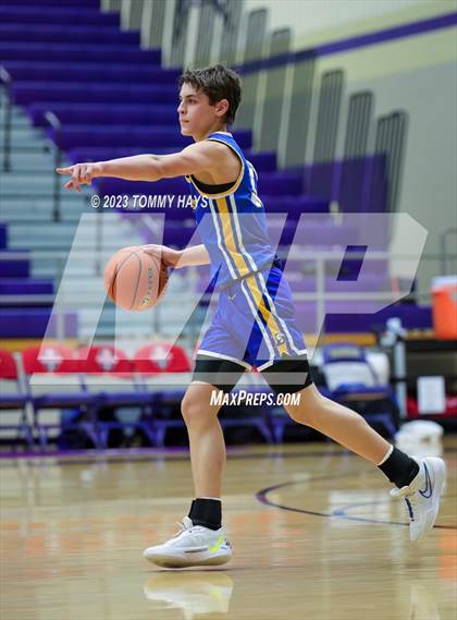 Thumbnail 3 in Hamshire-Fannett vs. Brock (Championship Tournament Ft. Worth) photogallery.