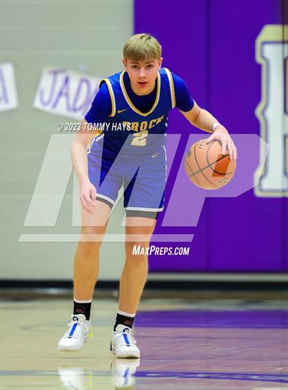 Thumbnail 2 in Hamshire-Fannett vs. Brock (Championship Tournament Ft. Worth) photogallery.