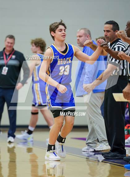 Thumbnail 3 in Hamshire-Fannett vs. Brock (Championship Tournament Ft. Worth) photogallery.