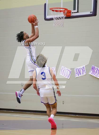 Thumbnail 1 in Hamshire-Fannett vs. Brock (Championship Tournament Ft. Worth) photogallery.