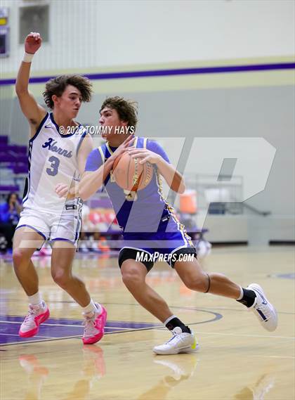 Thumbnail 1 in Hamshire-Fannett vs. Brock (Championship Tournament Ft. Worth) photogallery.