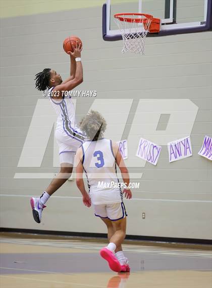 Thumbnail 3 in Hamshire-Fannett vs. Brock (Championship Tournament Ft. Worth) photogallery.