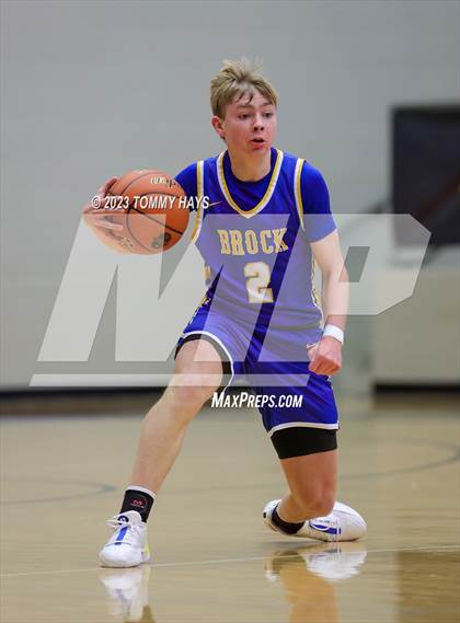Thumbnail 3 in Hamshire-Fannett vs. Brock (Championship Tournament Ft. Worth) photogallery.