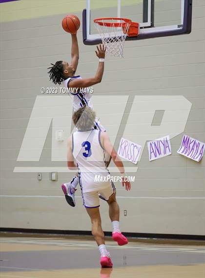 Thumbnail 2 in Hamshire-Fannett vs. Brock (Championship Tournament Ft. Worth) photogallery.