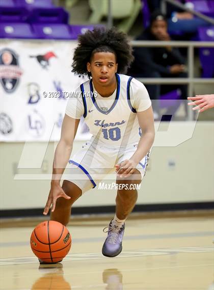 Thumbnail 2 in Hamshire-Fannett vs. Brock (Championship Tournament Ft. Worth) photogallery.