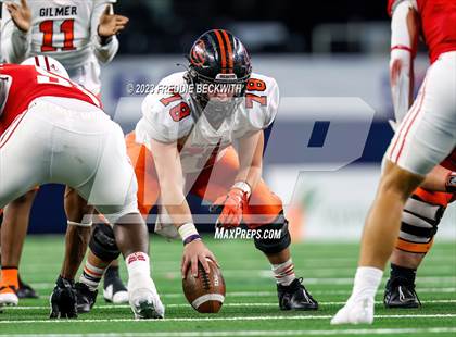 Thumbnail 1 in Gilmer vs. Bellville (UIL 4A D2 Football Final) photogallery.