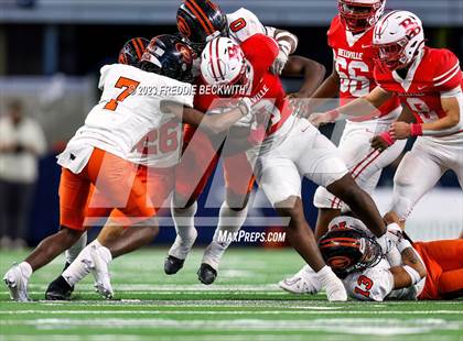 Thumbnail 2 in Gilmer vs. Bellville (UIL 4A D2 Football Final) photogallery.