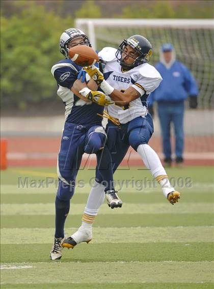 Thumbnail 1 in Inderkum vs. Casa Roble (CIF SJS D3 Final) photogallery.