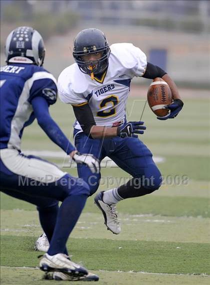 Thumbnail 2 in Inderkum vs. Casa Roble (CIF SJS D3 Final) photogallery.
