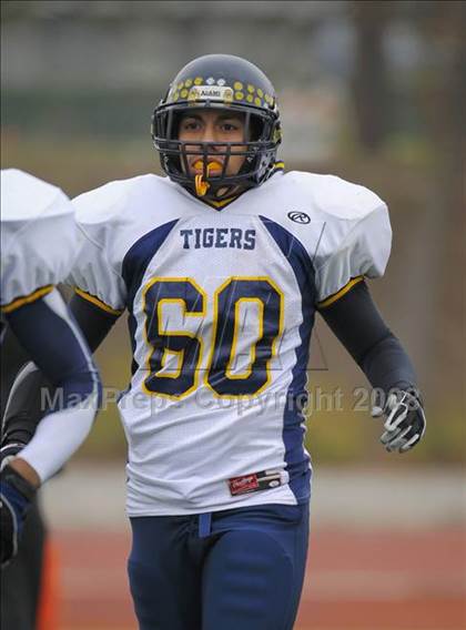 Thumbnail 2 in Inderkum vs. Casa Roble (CIF SJS D3 Final) photogallery.