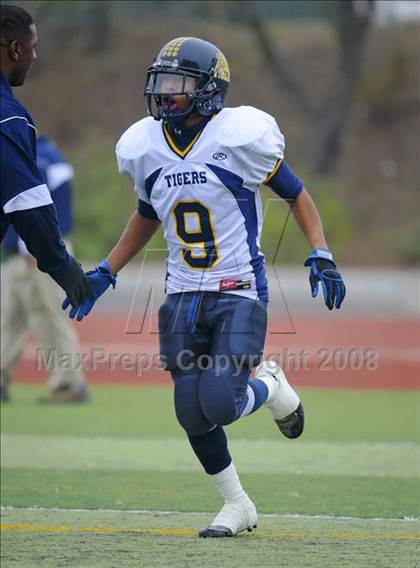 Thumbnail 2 in Inderkum vs. Casa Roble (CIF SJS D3 Final) photogallery.