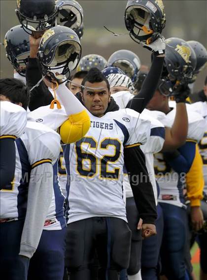Thumbnail 3 in Inderkum vs. Casa Roble (CIF SJS D3 Final) photogallery.