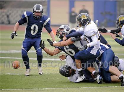 Thumbnail 3 in Inderkum vs. Casa Roble (CIF SJS D3 Final) photogallery.