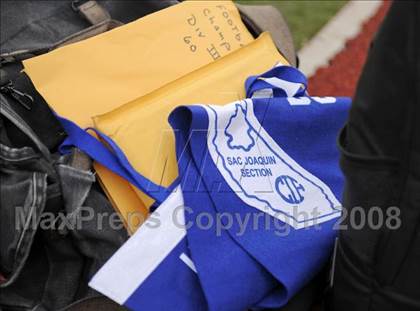 Thumbnail 1 in Inderkum vs. Casa Roble (CIF SJS D3 Final) photogallery.
