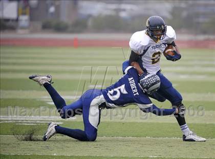 Thumbnail 1 in Inderkum vs. Casa Roble (CIF SJS D3 Final) photogallery.