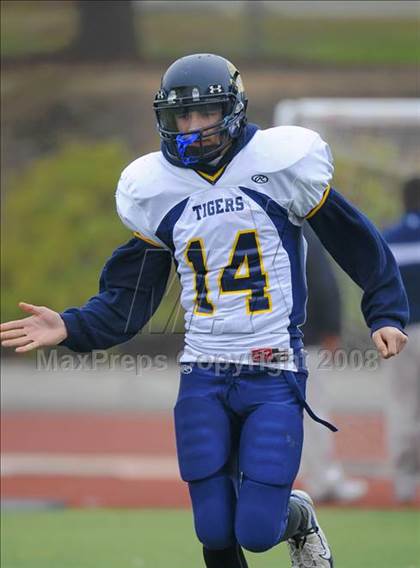 Thumbnail 3 in Inderkum vs. Casa Roble (CIF SJS D3 Final) photogallery.