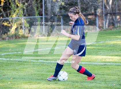 Thumbnail 3 in Bow vs. Plymouth photogallery.