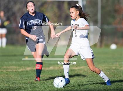 Thumbnail 1 in Bow vs. Plymouth photogallery.