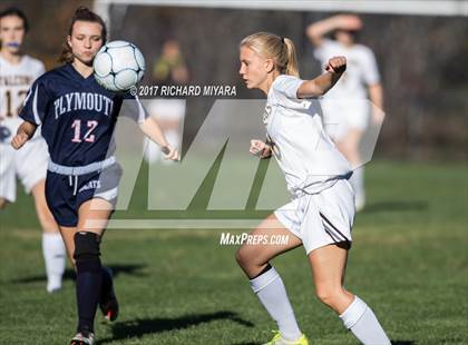 Thumbnail 1 in Bow vs. Plymouth photogallery.