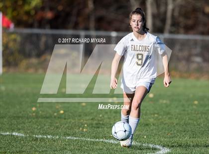 Thumbnail 1 in Bow vs. Plymouth photogallery.