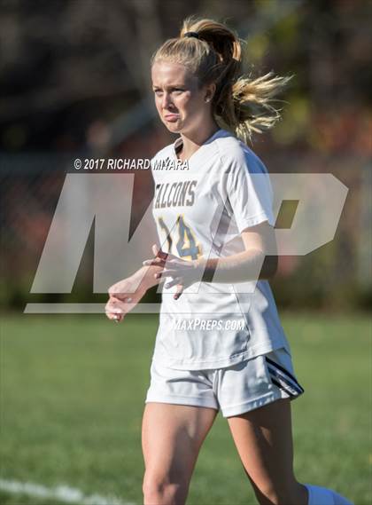 Thumbnail 2 in Bow vs. Plymouth photogallery.