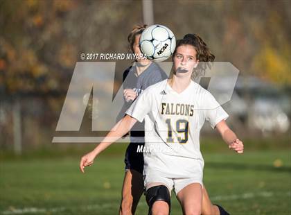 Thumbnail 2 in Bow vs. Plymouth photogallery.