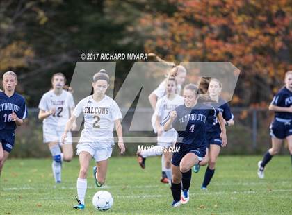Thumbnail 1 in Bow vs. Plymouth photogallery.