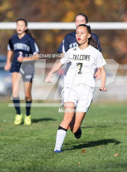 Thumbnail 1 in Bow vs. Plymouth photogallery.