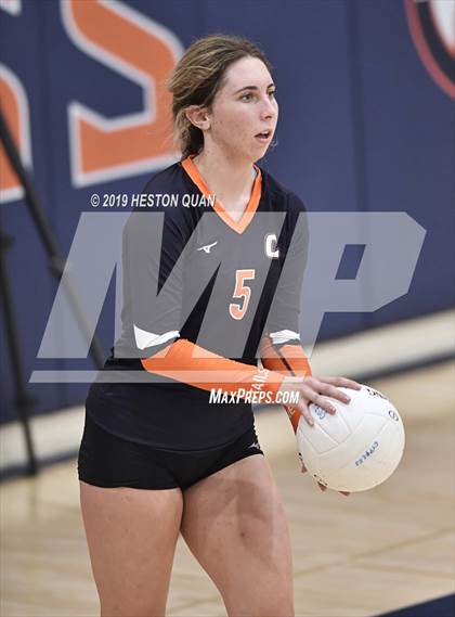 Thumbnail 2 in Tustin @ Cypress photogallery.